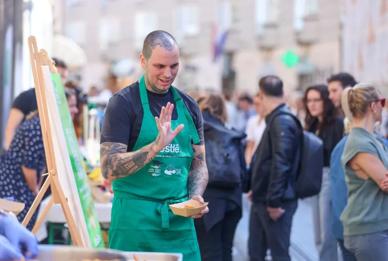 Tko je Mario Mandarić? Kuhanje mu je velika strast, a posvećen je suprug i otac