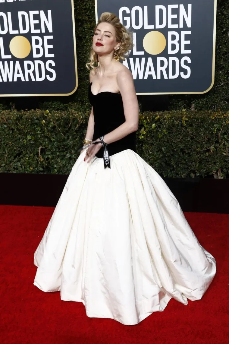 Ljepotica Amber Heard: Od filmskih setova do Deppa, Muska i lezbijskih romansi