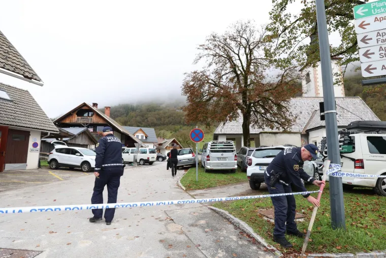 Spušteni pogledi planinara, policija na svakom koraku: Ovo je mjesto stravične tragedije