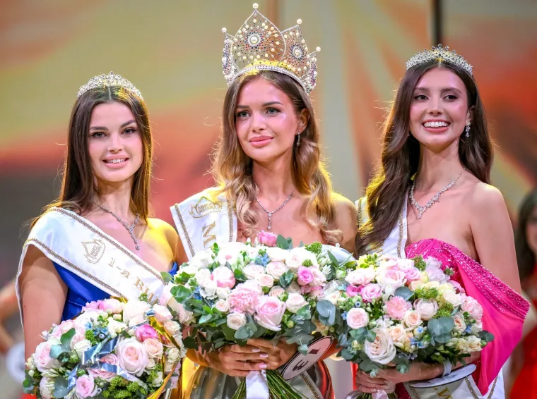 Ovako izgledaju najljepše Ruskinje: Pogledajte finalisticе izbora za Miss Rusije 2025.