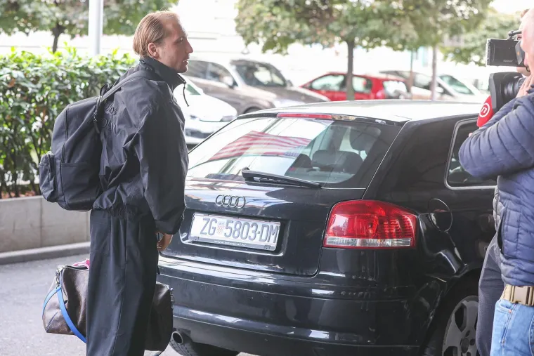 Vatreni dolaze! Pogledajte tko je i kako među prvima stigao u poznati zagrebački hotel