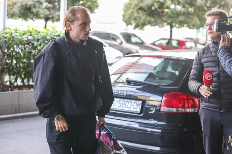 Vatreni dolaze! Pogledajte tko je i kako među prvima stigao u poznati zagrebački hotel