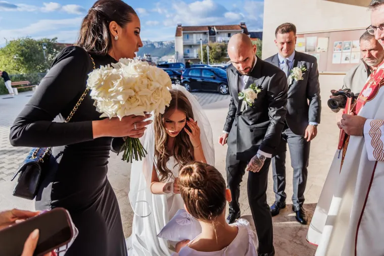 Nogometa&scaron; i modna dizajnerica zavjetovali se na vječnu ljubav: Evo tko je sve do&scaron;ao na vjenčanje