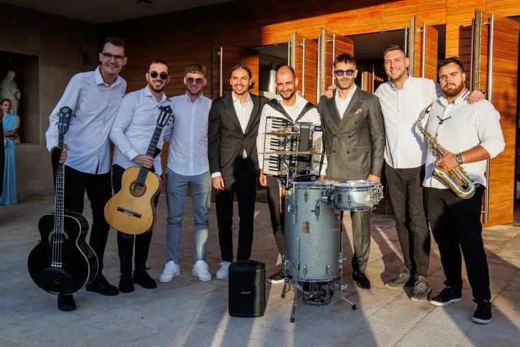 Nogometa&scaron; i modna dizajnerica zavjetovali se na vječnu ljubav: Evo tko je sve do&scaron;ao na vjenčanje