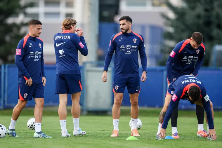 Na Maksimiru vlada sjajna atmosfera: Pogledajte tko se vratio među Dalićeve odabranike!