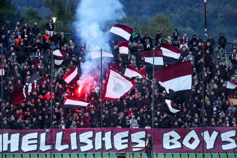 Ovako je Štimac prkosio navijačima nakon uvreda: Pojavio se i Mamić s 11 godina mlađom partnericom