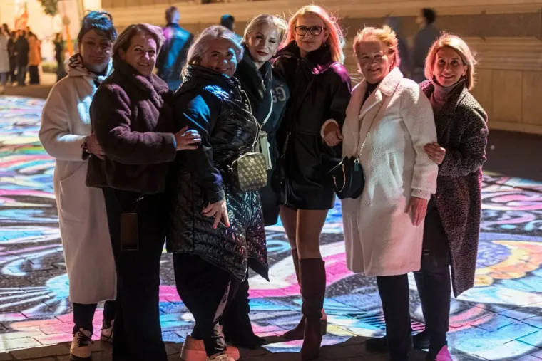 Nisu marili ni za hladnoću ni za poglede: Zaljubljeni golupčići u Osijeku rastopili sva srca posjetitelja