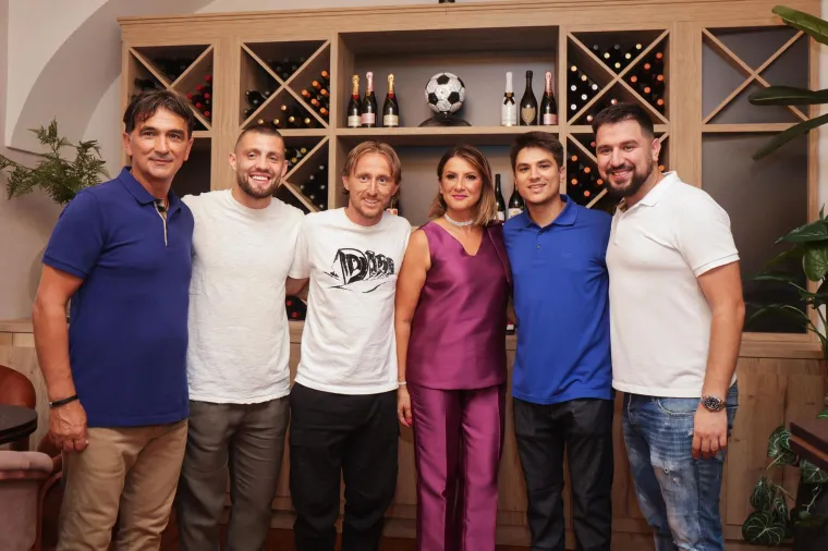 Supruga Zlatka Dalića očarava gdje god se pojavi, a uz njega je vi&scaron;e od 30 godina