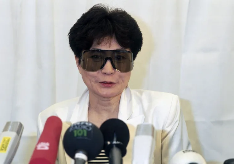 Zbog ljubavi prema Japanki ostavio bend, &scaron;irio poruke mira pa je naprasno ubijen s pet hitaca