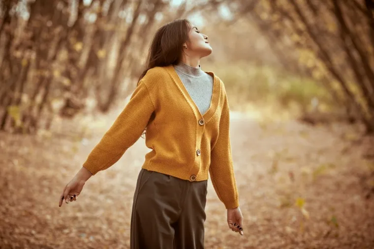 Za sve kombinacije: Ovo je 20 bezvremenskih komada koje trebate imati u svom ormaru