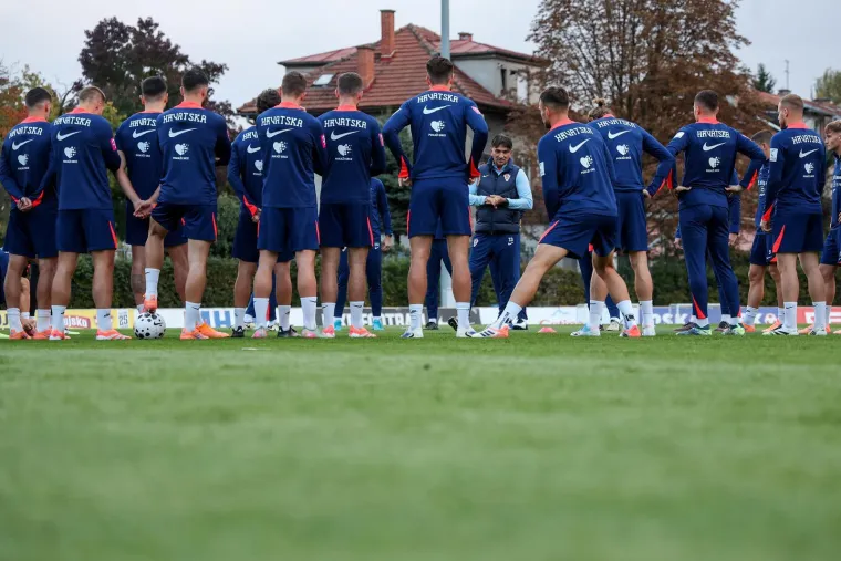Kažnjeni Vatreni prisustvovao pretposljednjem treningu uoči utakmice istine za Hrvatsku