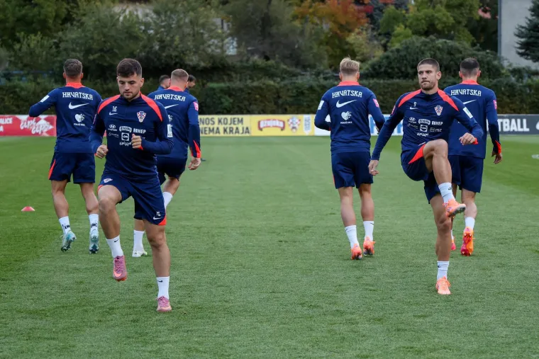 Kažnjeni Vatreni prisustvovao pretposljednjem treningu uoči utakmice istine za Hrvatsku