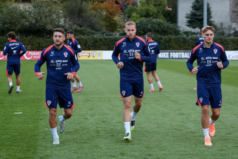 Kažnjeni Vatreni prisustvovao pretposljednjem treningu uoči utakmice istine za Hrvatsku
