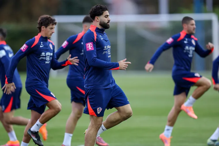 Kažnjeni Vatreni prisustvovao pretposljednjem treningu uoči utakmice istine za Hrvatsku