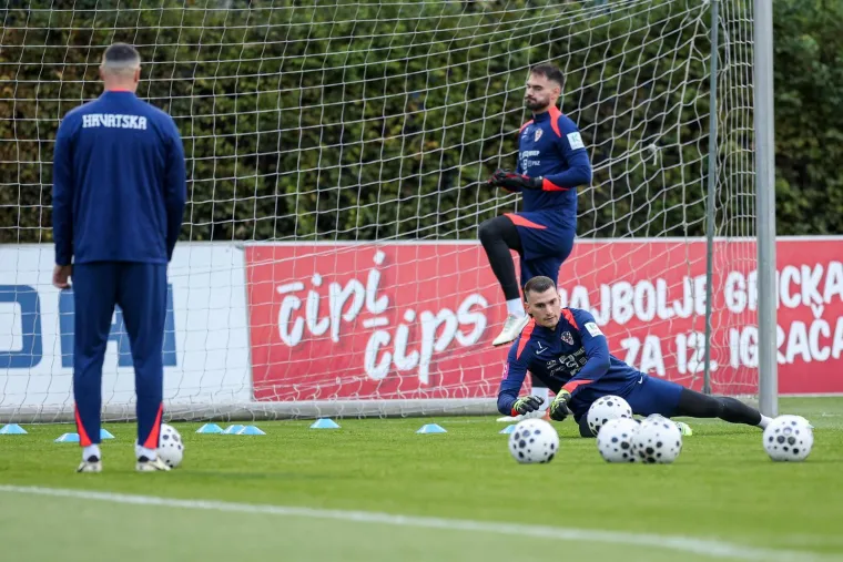 Kažnjeni Vatreni prisustvovao pretposljednjem treningu uoči utakmice istine za Hrvatsku