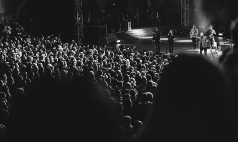 Svjetska agencija objavila galeriju fotografija u čast Halidu Bešliću: Evo što su napisali