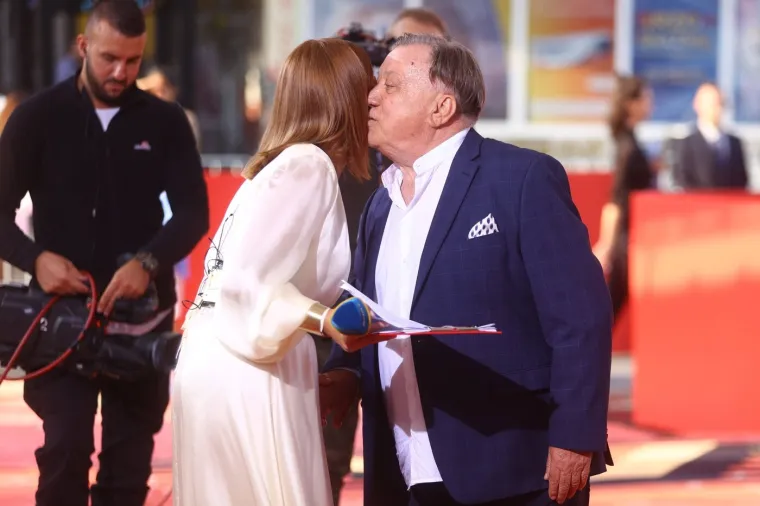 Svjetska agencija objavila galeriju fotografija u čast Halidu Be&scaron;liću: Evo &scaron;to su napisali