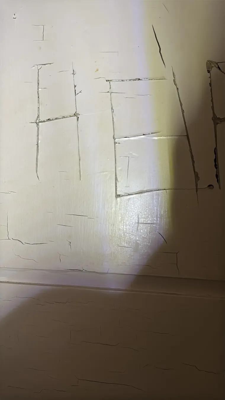 Nekoć su ovdje noćili slavni, danas je objektu zabranjen pristup iz razloga koji plaše um