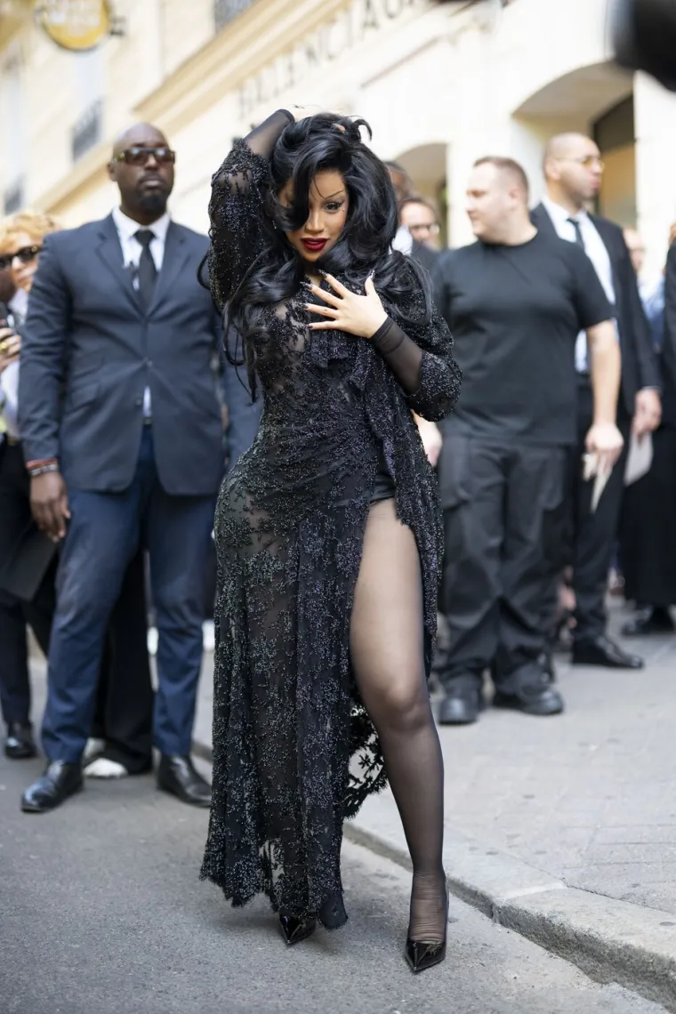 Cardi B je kroz godine doslovno promijenila svoj opis: Fotografije govore vi&scaron;e od riječi