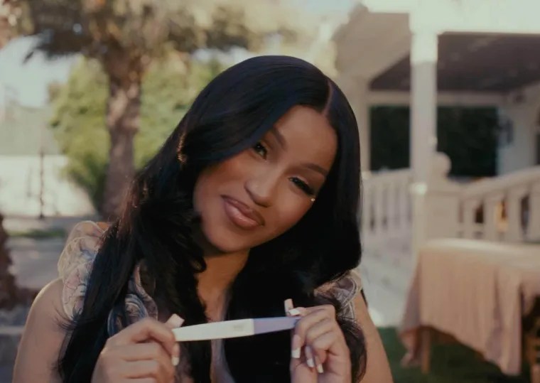 Cardi B je kroz godine doslovno promijenila svoj opis: Fotografije govore vi&scaron;e od riječi