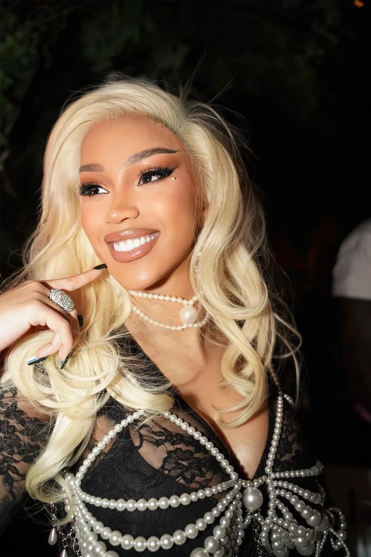 Cardi B je kroz godine doslovno promijenila svoj opis: Fotografije govore vi&scaron;e od riječi
