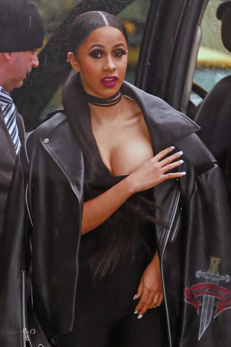 Cardi B je kroz godine doslovno promijenila svoj opis: Fotografije govore vi&scaron;e od riječi