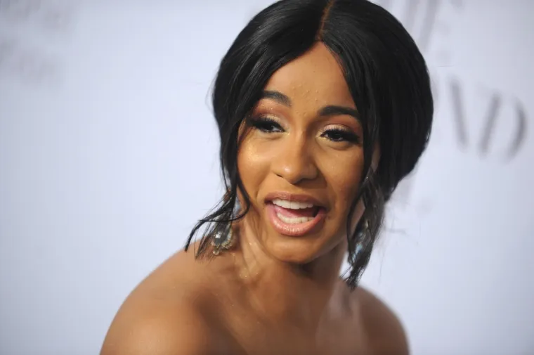 Cardi B je kroz godine doslovno promijenila svoj opis: Fotografije govore vi&scaron;e od riječi