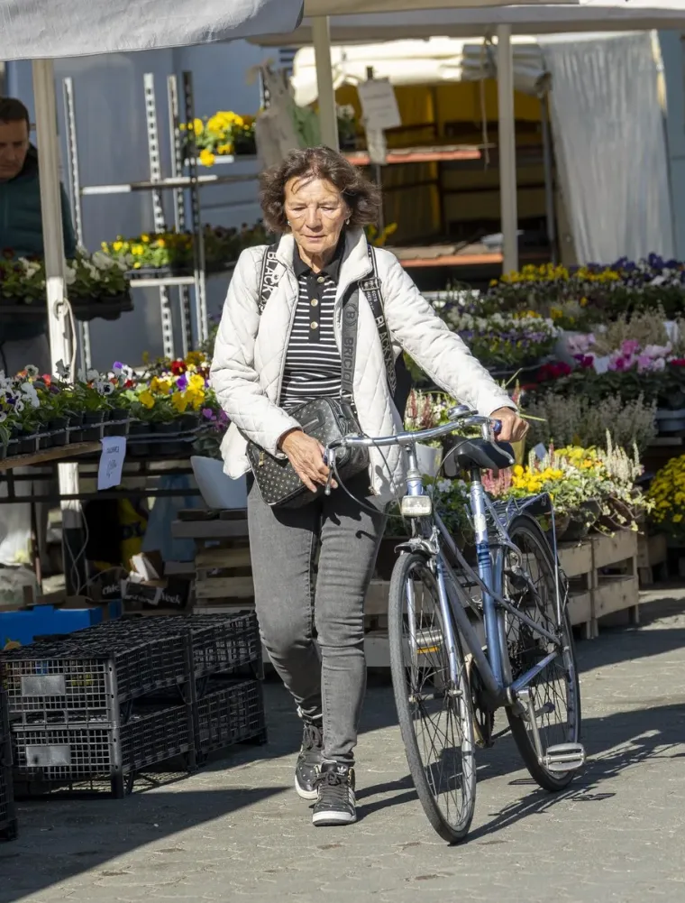 Odjenule se kao za modnu pistu: Samozatajne dame bile su pravo osvježenje u Karlovcu