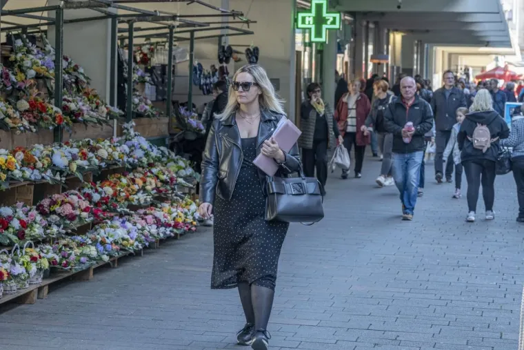 Odjenule se kao za modnu pistu: Samozatajne dame bile su pravo osvježenje u Karlovcu