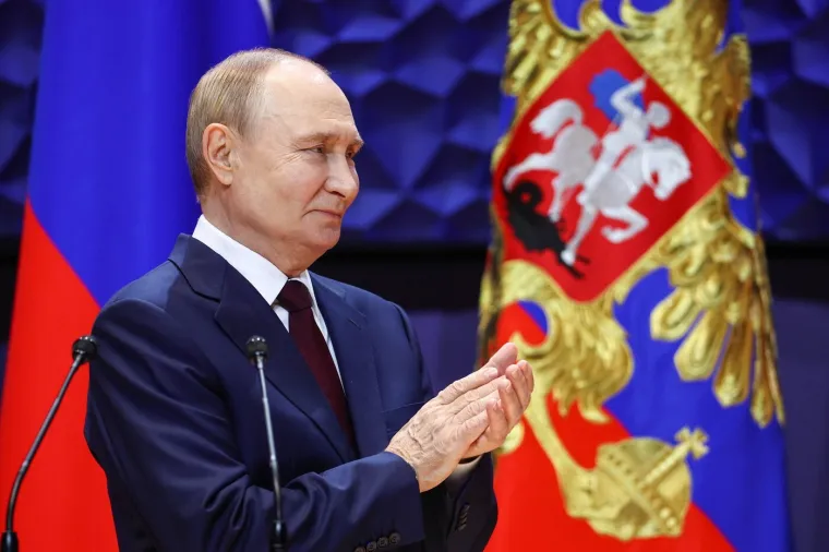 Od frajera na konju do utegnutog diktatora: Pogledajte sva lica ruskog vođe