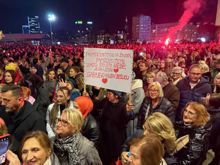 Ovi prizori najbolje govore kakav je Halid bio čovjek: Cijelo Sarajevo plače za legendom