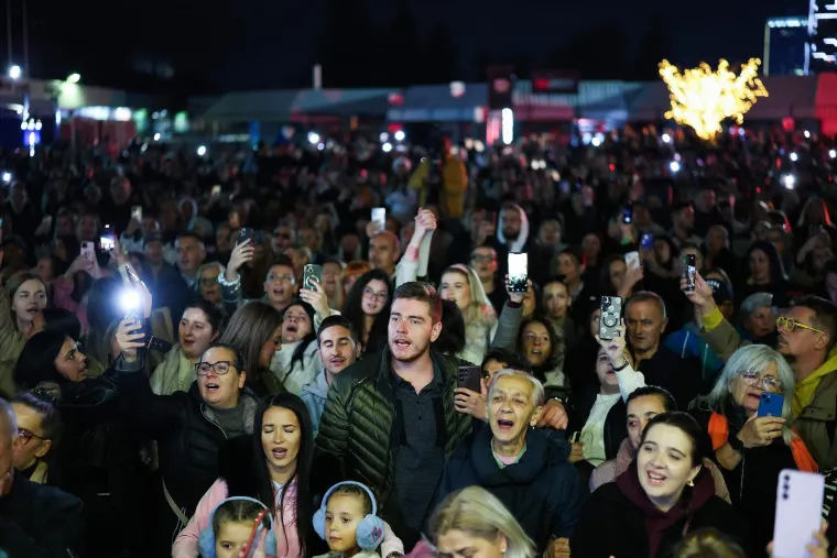 Ovi prizori najbolje govore kakav je Halid bio čovjek: Cijelo Sarajevo plače za legendom