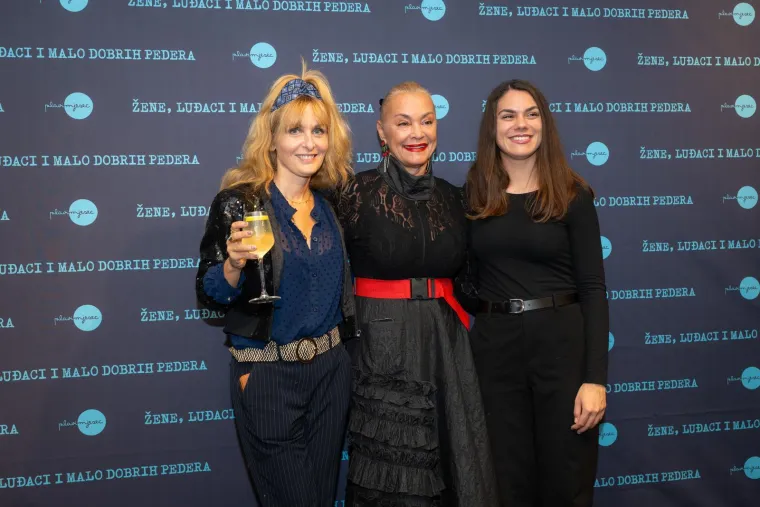 Poznati se okupili na premijeri filma 'Žene, luđaci i malo dobrih pedera': Pogledajte tko je došao