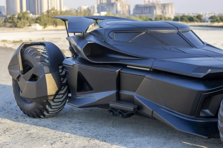 Ova moćna zvijer ima 600 konja, a cijena mu starta od svega 18.000 eura! Imamo detalje