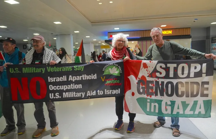 Jedni slave, drugi se sklanjaju od granata: Konfuzne fotografije stanja u Pojasu Gaze