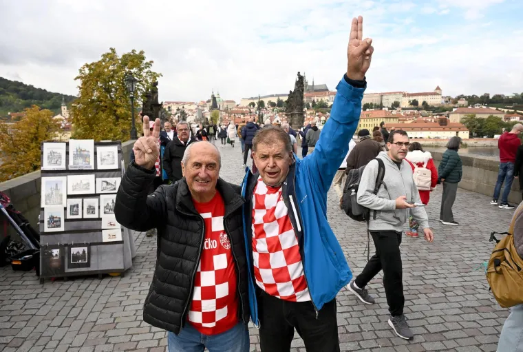 Hrvati preplavili češku metropolu i poručili: 'Dižemo kredite za Ameriku!'