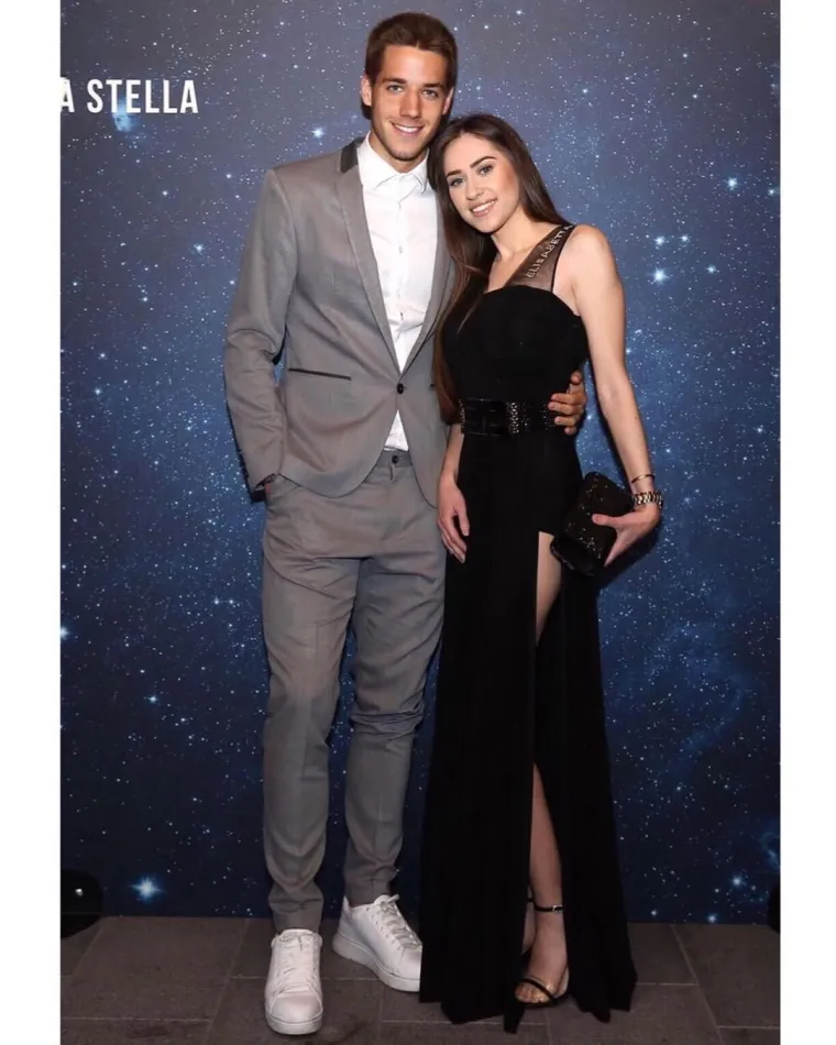 Tko ljubi naše nogometaše? Pogledajte glamurozne dame koje ih prate kroz život