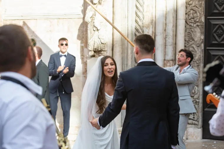 Tko ljubi na&scaron;e nogometa&scaron;e? Pogledajte glamurozne dame koje ih prate kroz život