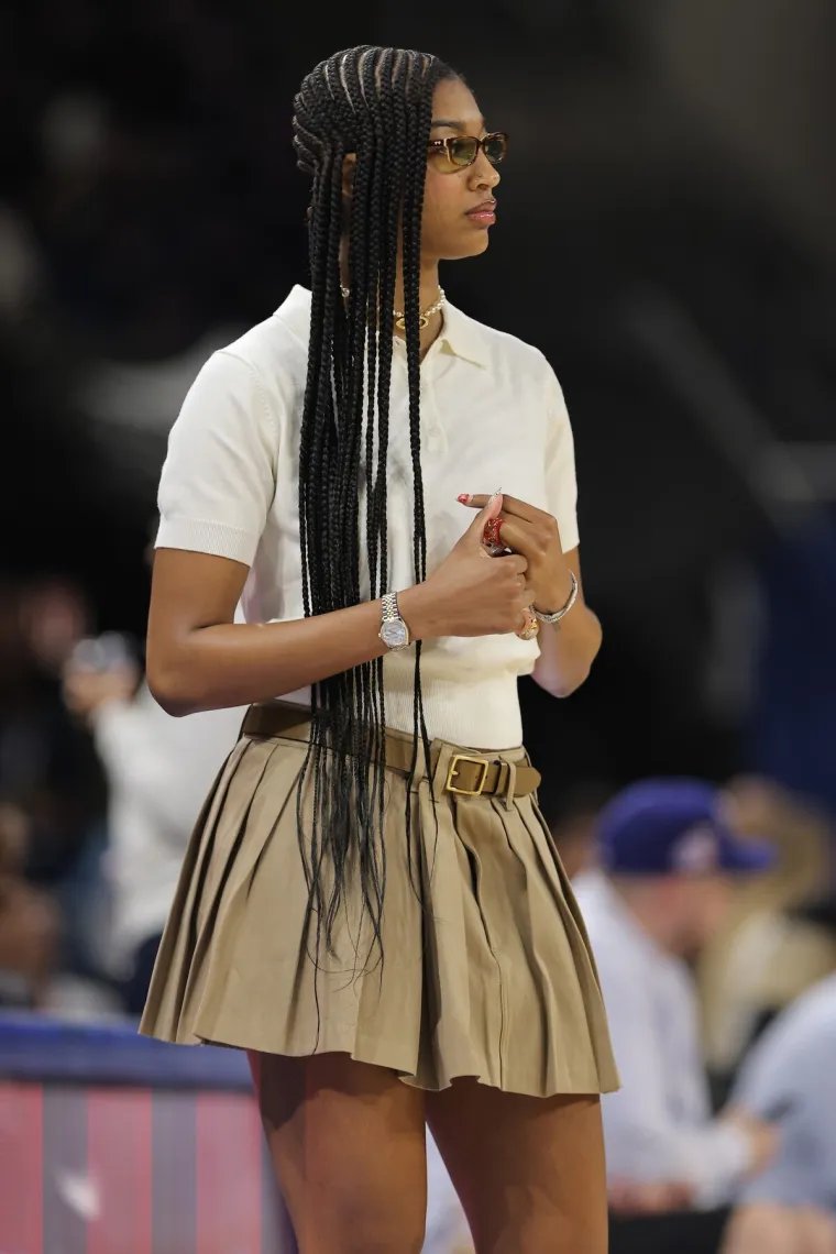 Evo kako izgleda Angel Reese, prva sportašica koja će hodati Victoria‘s Secret pistom