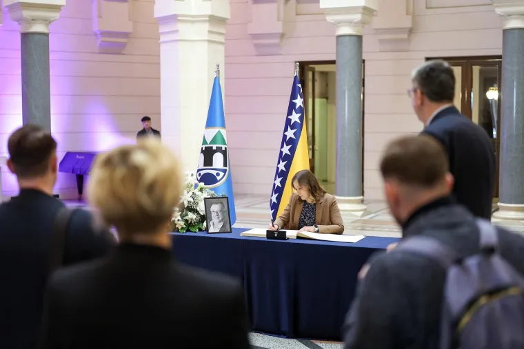 Poruke Sarajlija slamaju srce, ovako se opraštaju od Halida: 'Zauvijek si u našim srcima'