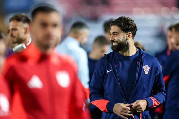 Osmijeh od uha do uha! Pogledajte kako su Modrić i Gvardiol reagirali kada su čuli rezultat Češke