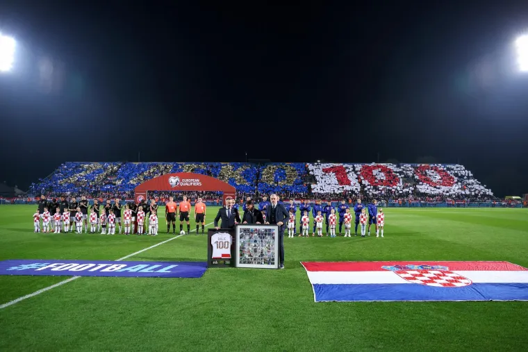 Varaždin je u centru pažnje: Zgodne navijačice, poklon za Dalića i poruka za Modrića