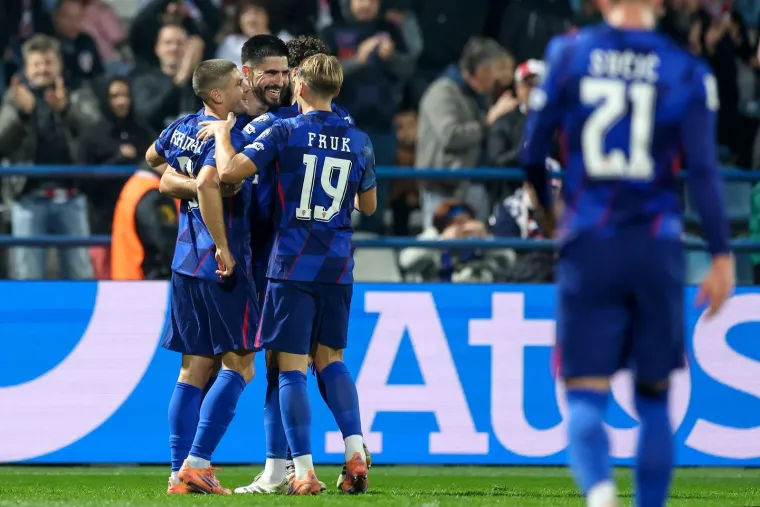 Malo je tko zaslužio ovo poput njega: Pogledajte suze Erlića nakon prvijenca u najdražem dresu