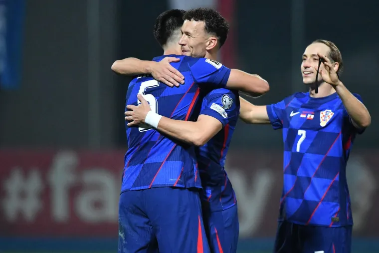 Malo je tko zaslužio ovo poput njega: Pogledajte suze Erlića nakon prvijenca u najdražem dresu