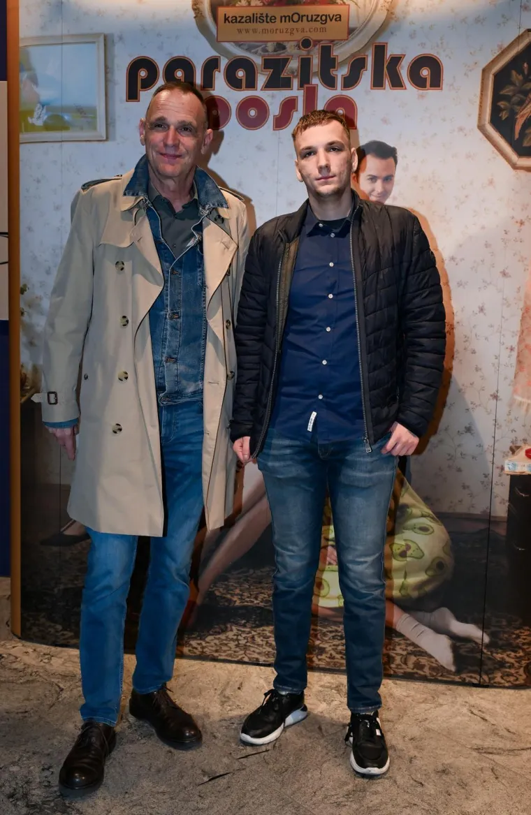 Spektakl na premijeri predstave: Ecija i Ljupka u prvom planu, a glamur nije izostao