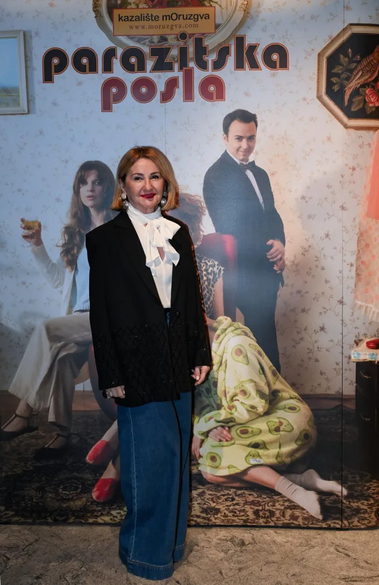 Spektakl na premijeri predstave: Ecija i Ljupka u prvom planu, a glamur nije izostao