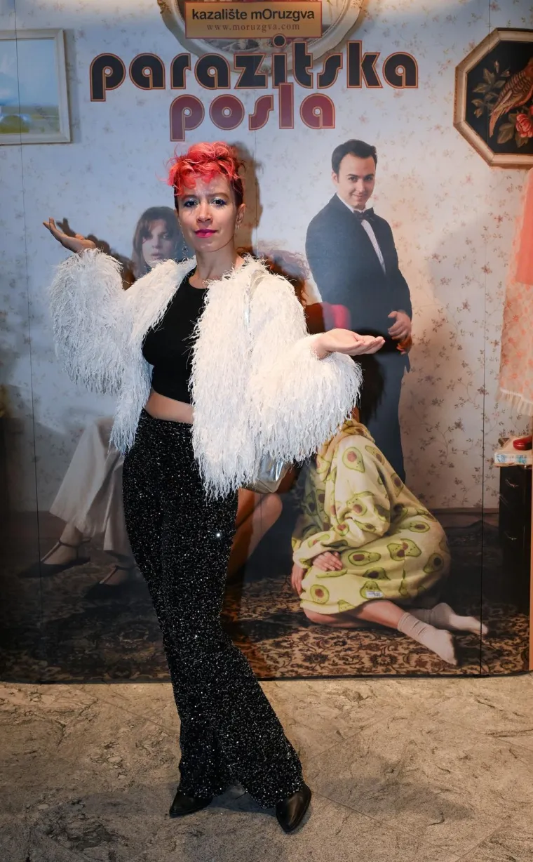 Spektakl na premijeri predstave: Ecija i Ljupka u prvom planu, a glamur nije izostao