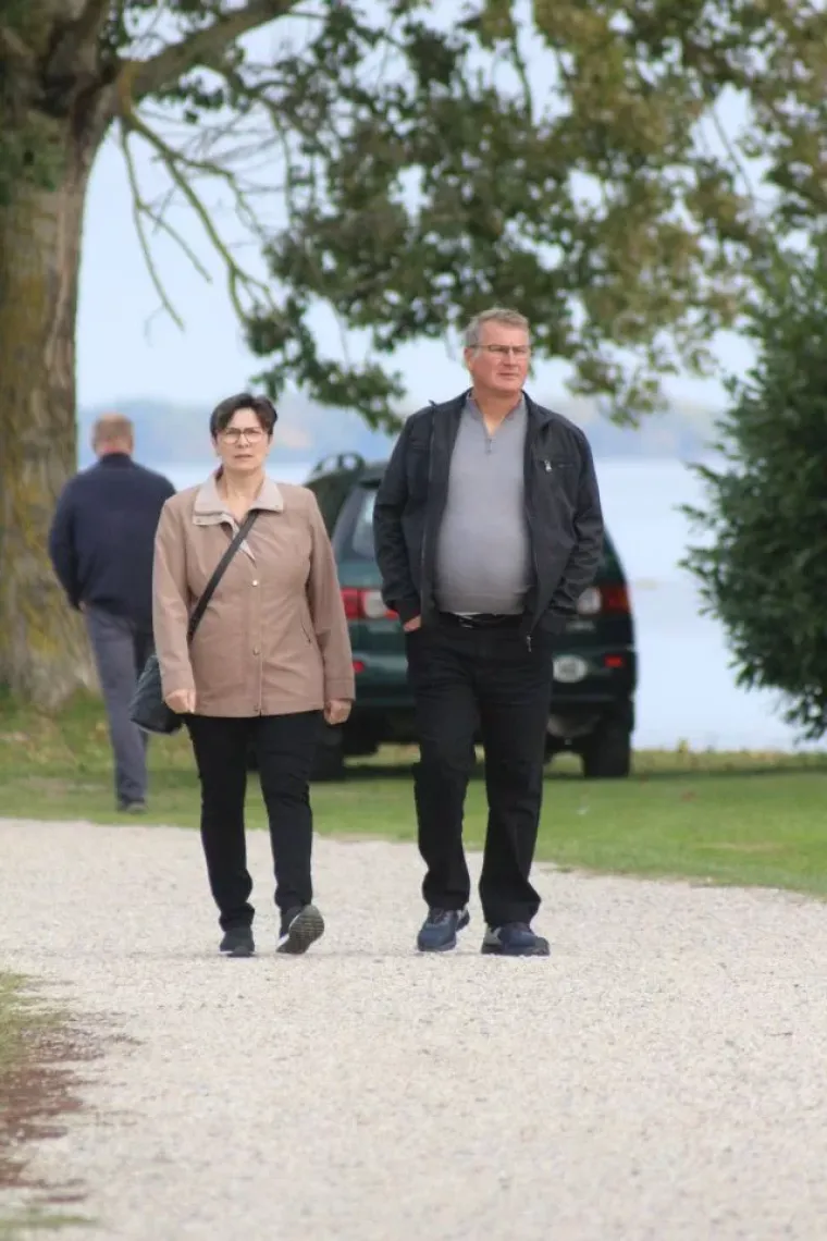 Sunčana nedjelja izmamila Međimurce van: Neki biciklom, pje&scaron;ke ili brodom, a neki - zmajem