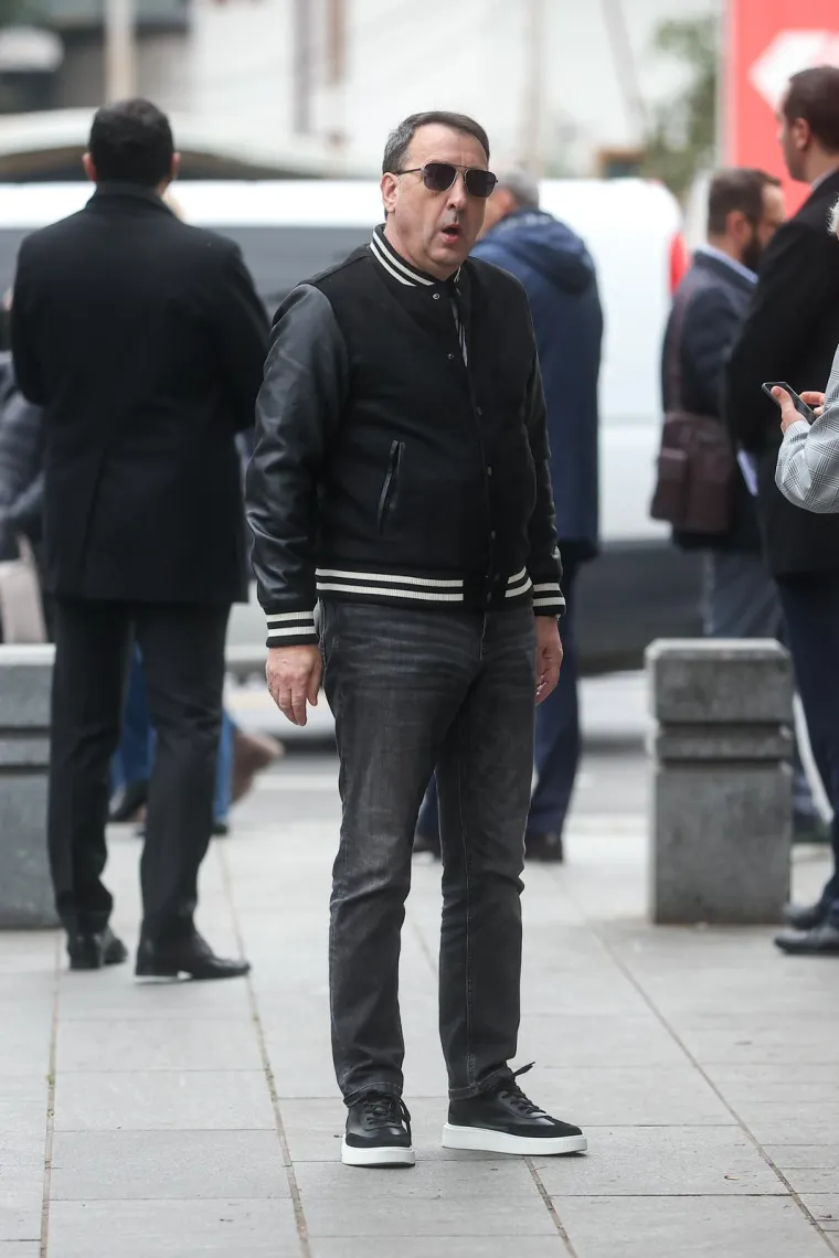 Tko je sve stigao na komemoraciju za Halida Be&scaron;lića? Brojne zvijezde tuguju za pjevačem