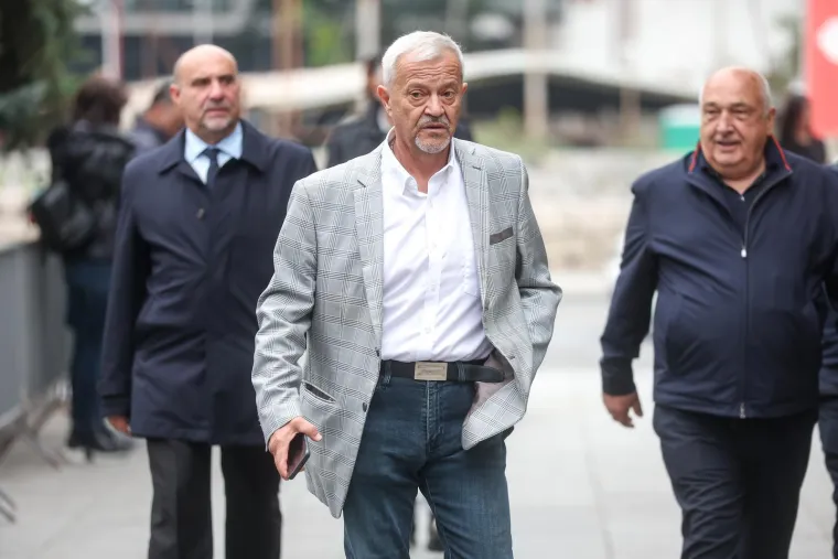 Tko je sve stigao na komemoraciju za Halida Be&scaron;lića? Brojne zvijezde tuguju za pjevačem